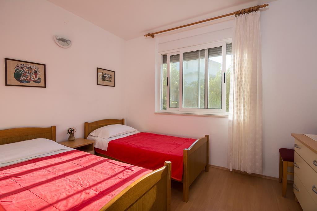 Apartments Marina Trogir Exterior photo
