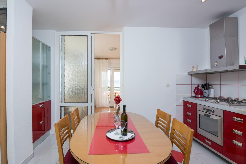 Apartments Marina Trogir Exterior photo