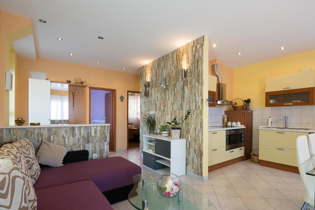 Apartments Marina Trogir Exterior photo